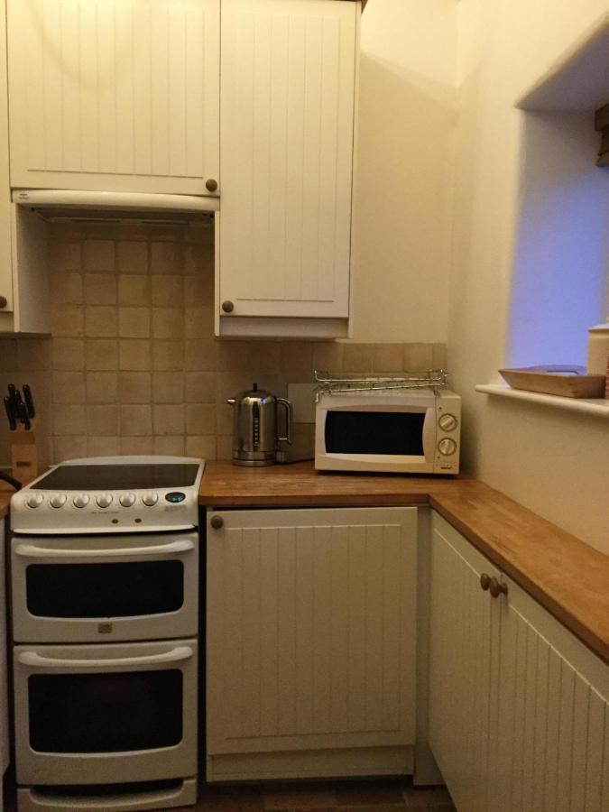 Swallow Barn At Millfields Farm Cottages アッシュボーン エクステリア 写真